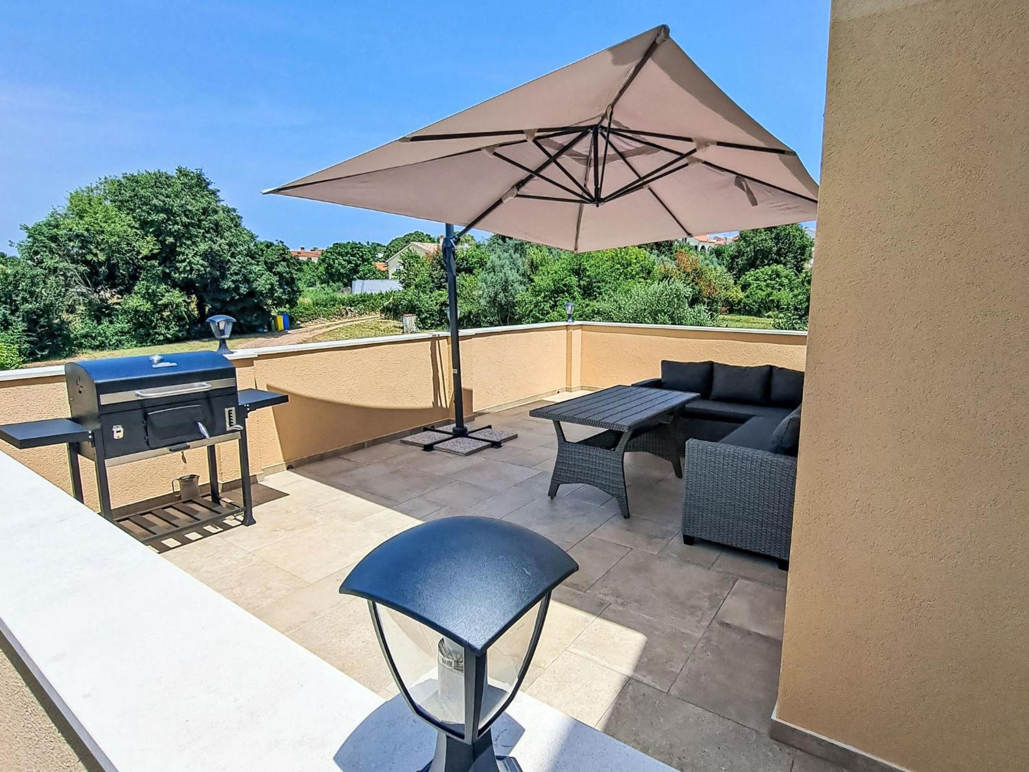Fameja By Interhome Apartment Liznjan
